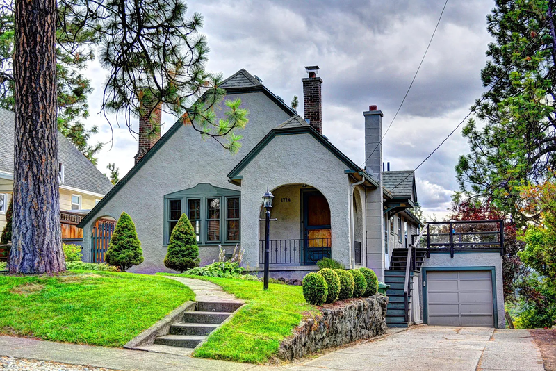 1714 S Maple Blvd.